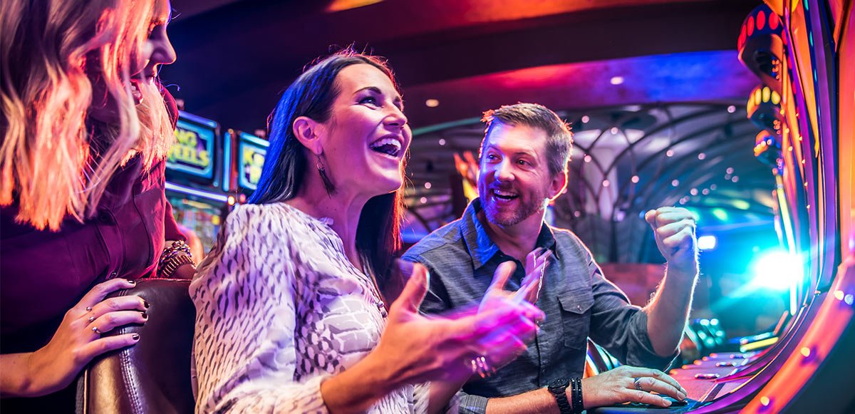 are slot machines legal in wisconsin bars